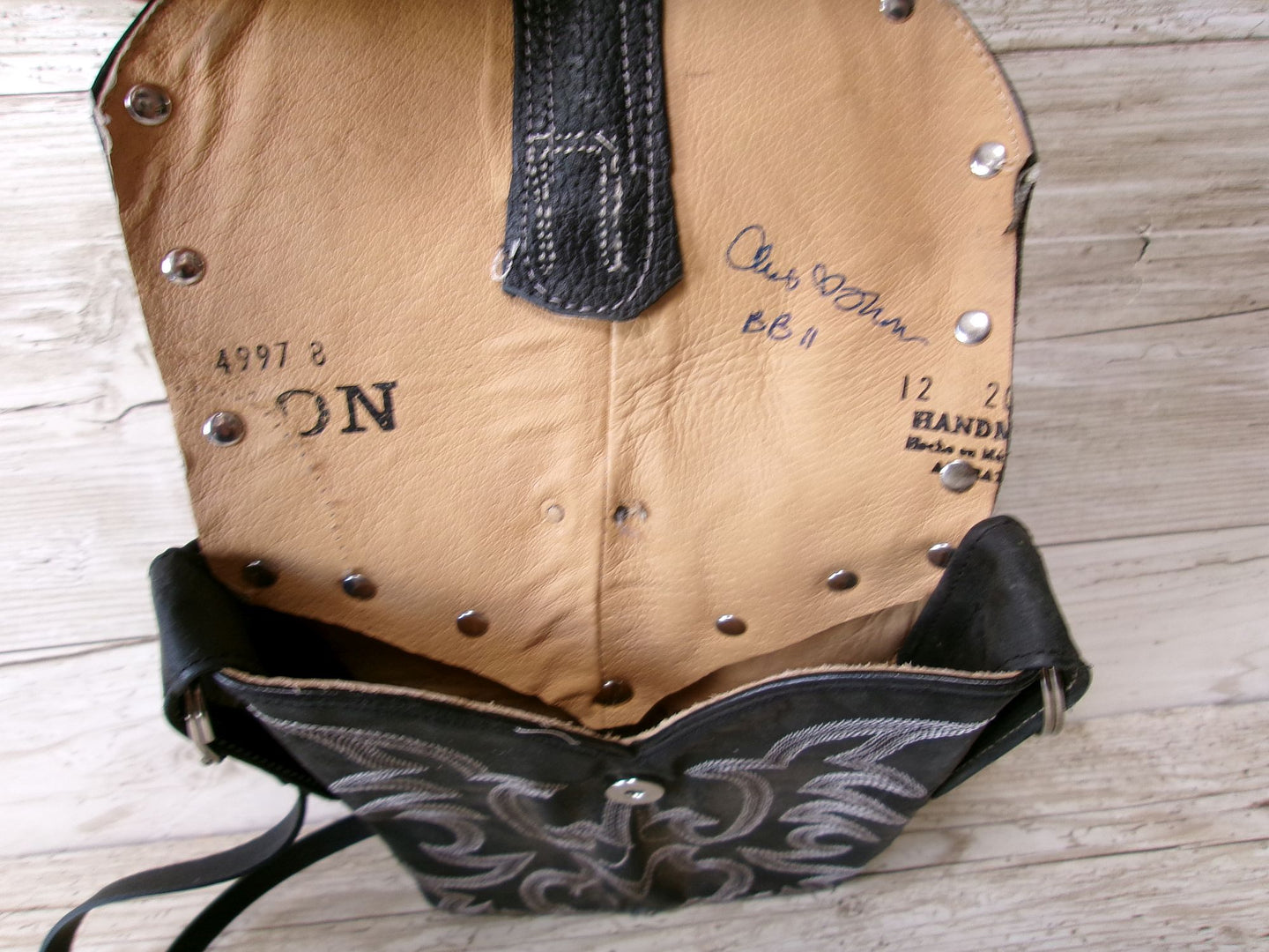 Small Cowboy Boot Purse bb11